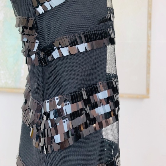 ALI & JAY black flat sequin soft mesh dress. M. - Picture 5 of 14